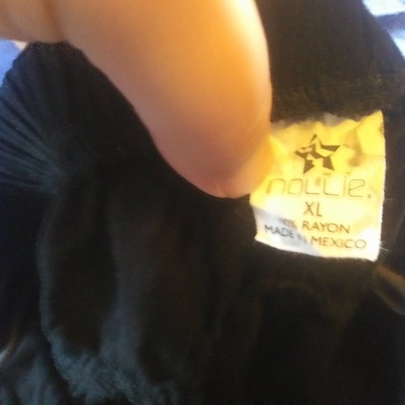 Nollie Black Flowy Tube Top sz. XL - Picture 3 of 4